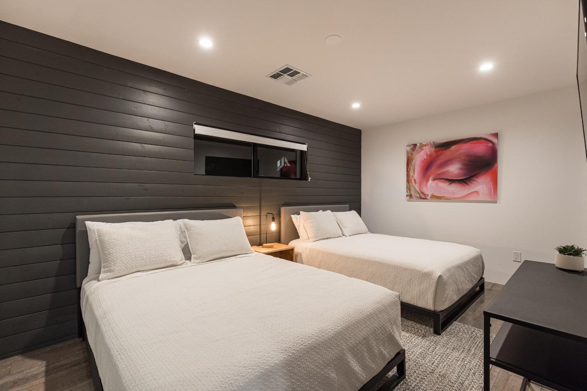 Luxury Micro-Resort, Theater, Sauna, Heated Pool Phoenix Dış mekan fotoğraf