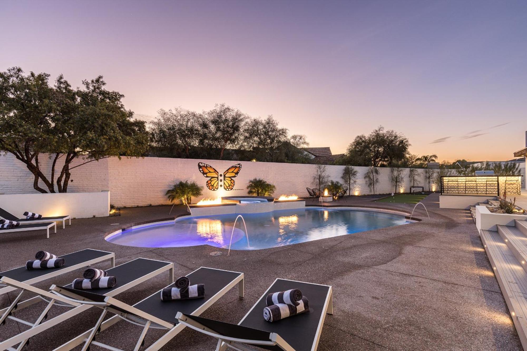 Luxury Micro-Resort, Theater, Sauna, Heated Pool Phoenix Dış mekan fotoğraf